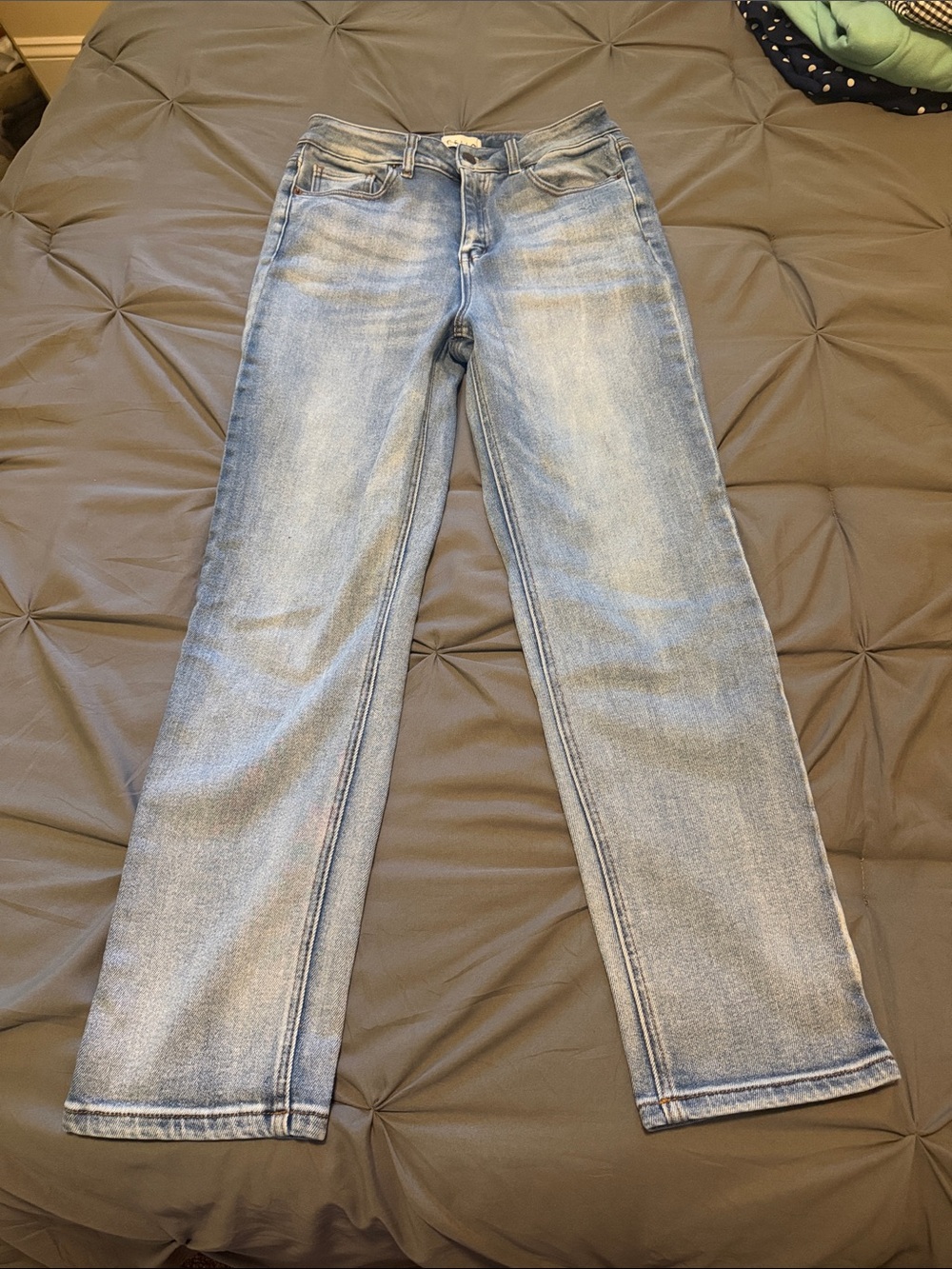 Cello Light Wash Straight-Leg Women's Jeans